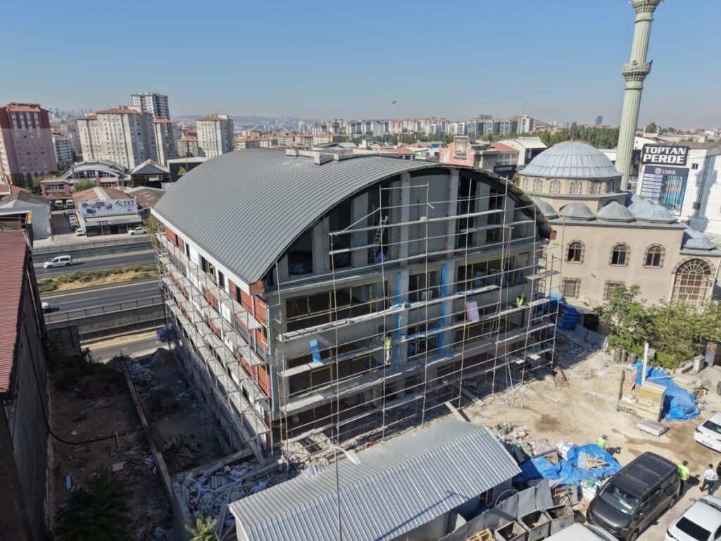 Siteler Sanayi Çalışanları Eğitim ve Sosyal Tesisi Açılışa Gün Sayıyor